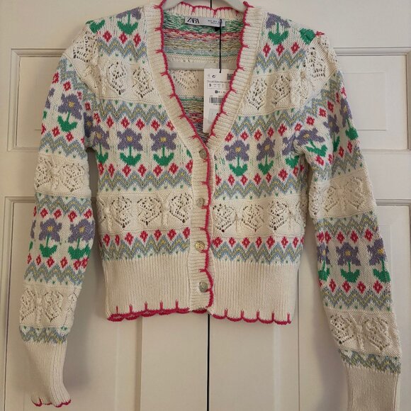 Zara Sweaters - Zara Floral Cardigan